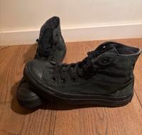 Dunkelgrün / schwarze Converse Schuhe Chucks halbhoch 37,5 Damen Hessen - Königstein im Taunus Vorschau