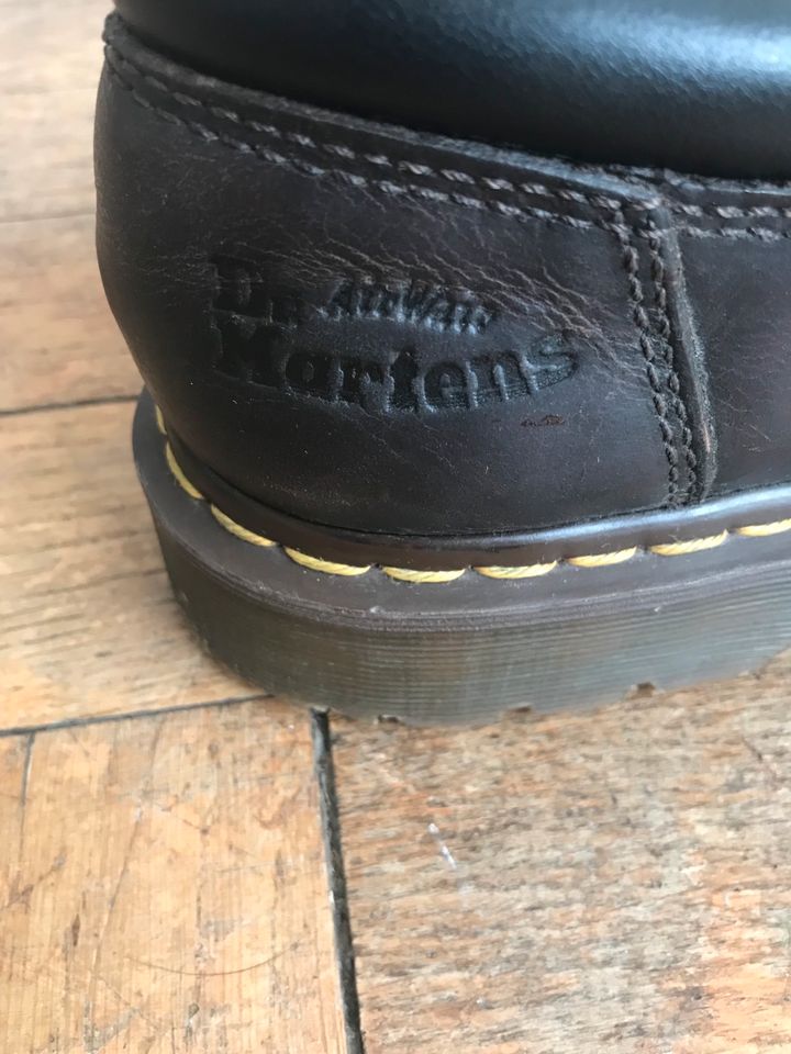 Original Dr. Martens Halbschuhe Docs Größe 45 Braun in Hamburg