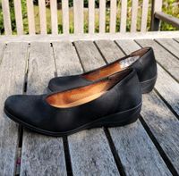 Ballerinas ara Keilabsatz neu Gr. 37 Leder schwarz Pumps Niedersachsen - Braunschweig Vorschau