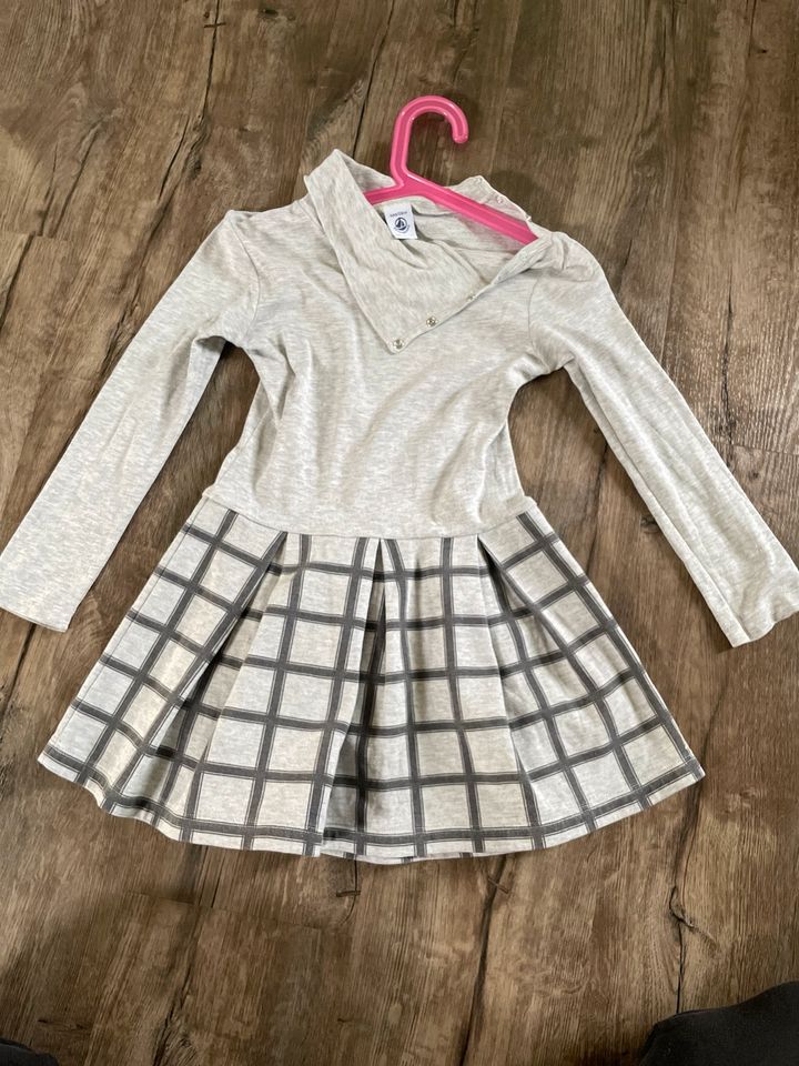 Petit Bateau Kleid Gr 116 in Rimpar