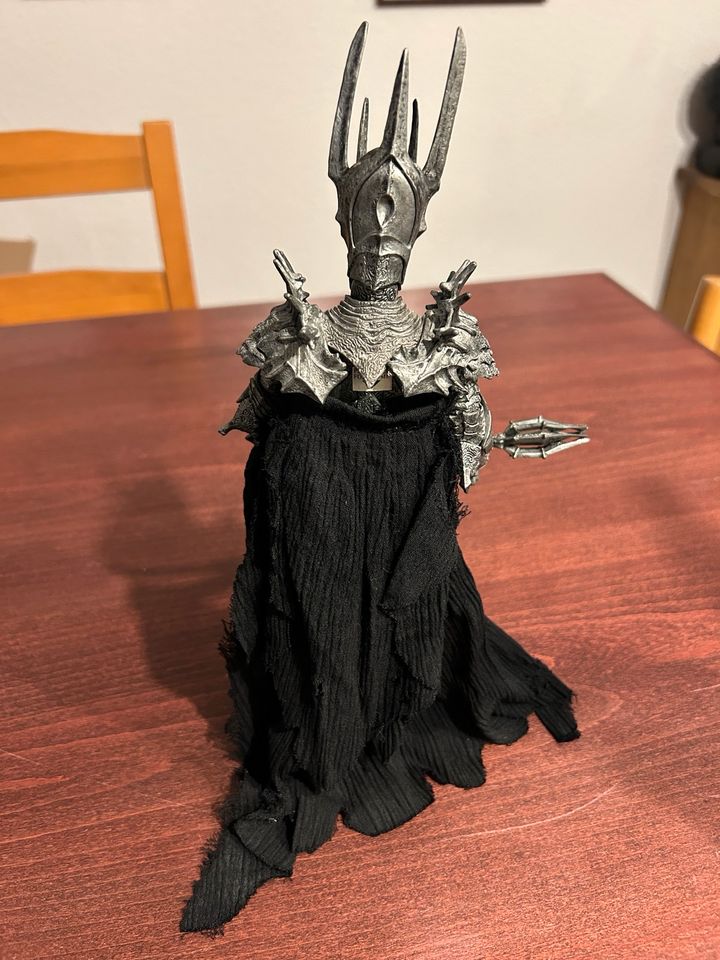 Herr der Ringe Figur Sauron ToyBiz mit Sound in Rendsburg