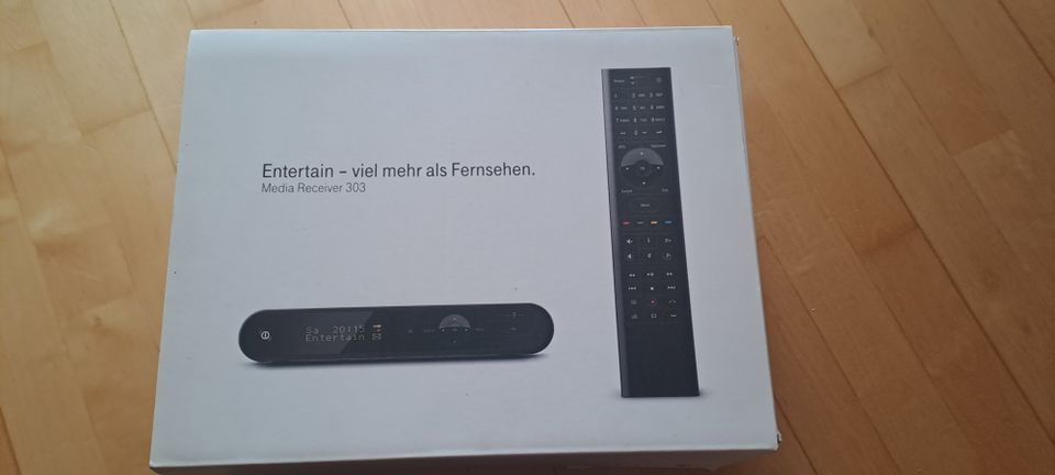 Telekom Media Receiver 303 m. FB und OVP, guter Zustand in Niederviehbach