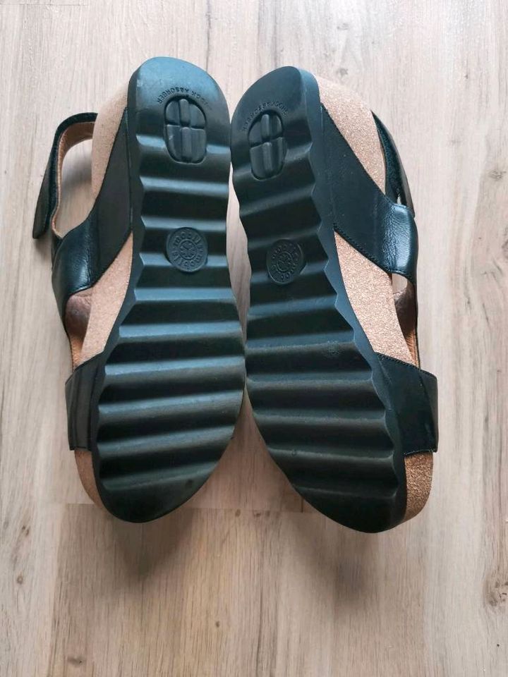 Sandalen, Mephisto mobils, Größe 41,schwarz, neuwertig in Schloßvippach