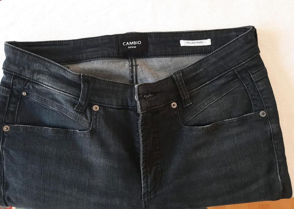 Cambio Denim, schwarz,  Gr. 42 in Rheinbach