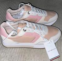 Tommy Hilfiger sneaker gr 39 Leipzig - Gohlis-Nord Vorschau