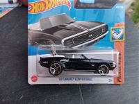 Hot Wheels 1969 Camaro Convertible Schwarz Modellauto Sachsen - Oelsnitz / Vogtland Vorschau