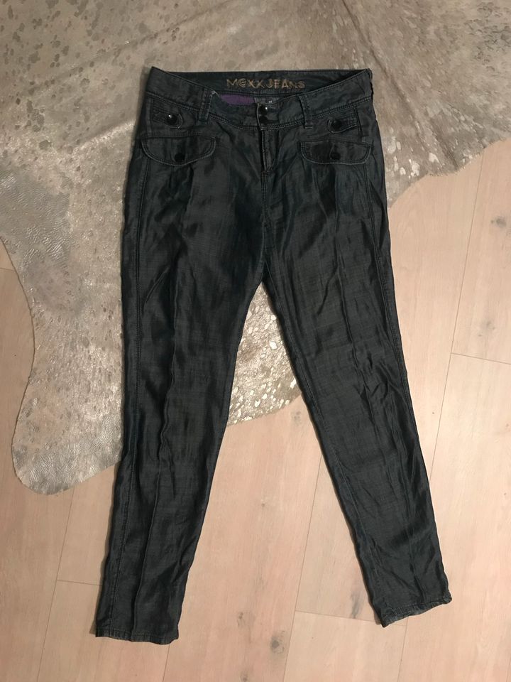 Mexx Jeans Hose Stoffhose locker leicht Pluderhose M 38 40 28 Top in München