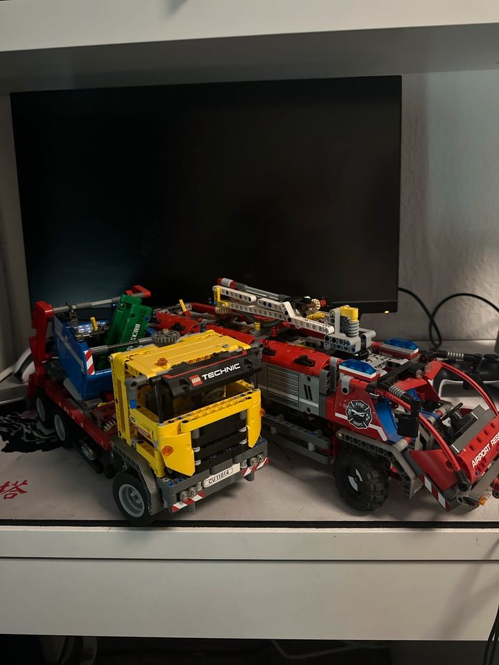 Lego Technic Feuerwehr und Lkw 42068 & 42024 in Ratingen