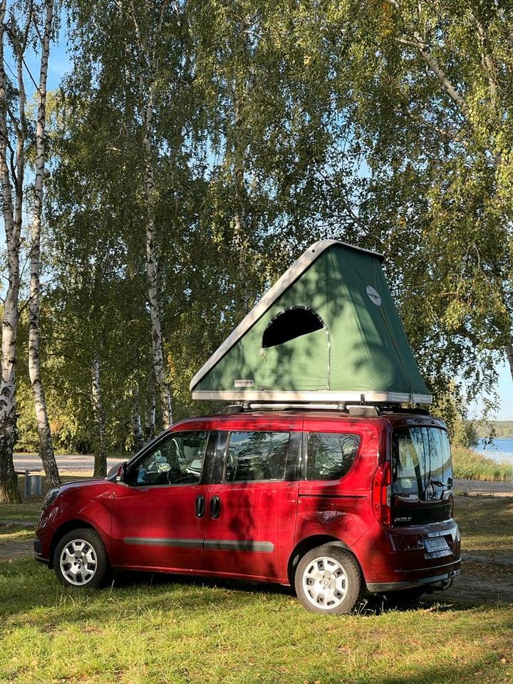 Fiat Doblo - Camping Gespann - DDR Wohnwagen - Dachzelt in Hoyerswerda