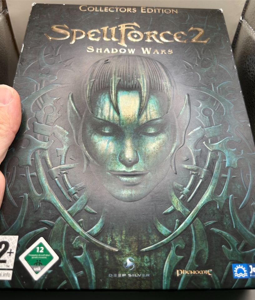 Spellforce 2 II Collectors Edition shadow wars pc in Frankfurt am Main