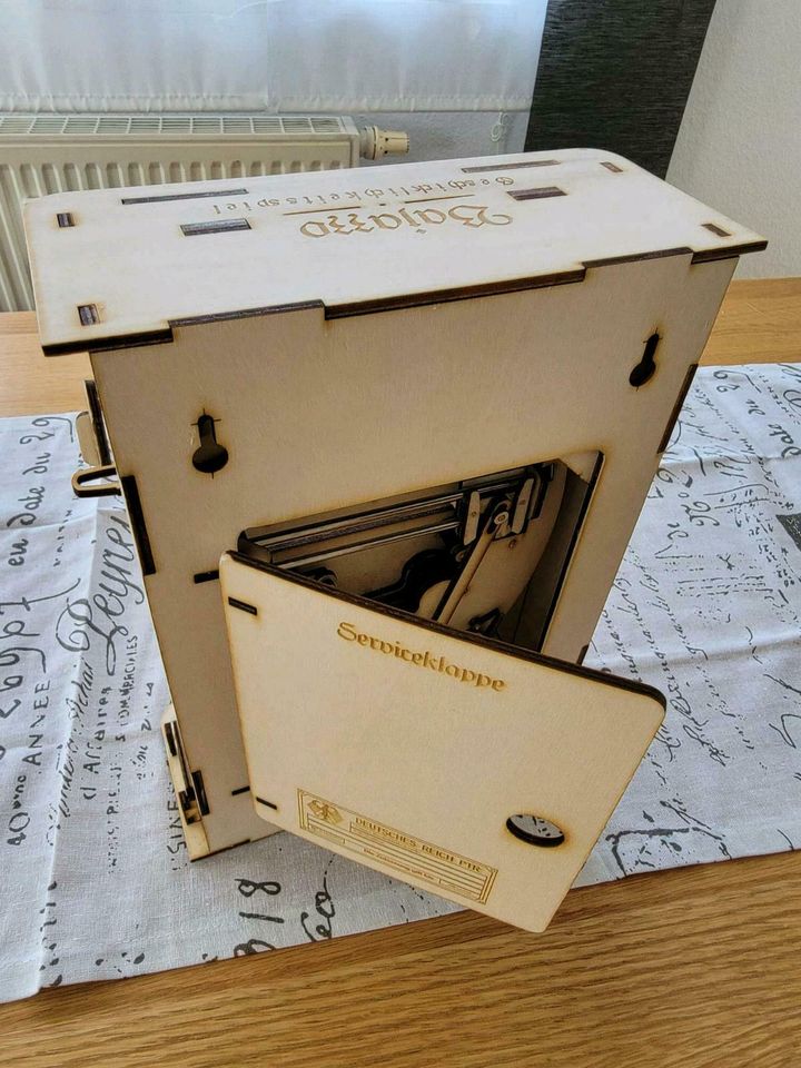 Bajazzo Spielautomat Kugelfang Lasercut Baupläne Bausatz in Grafenau