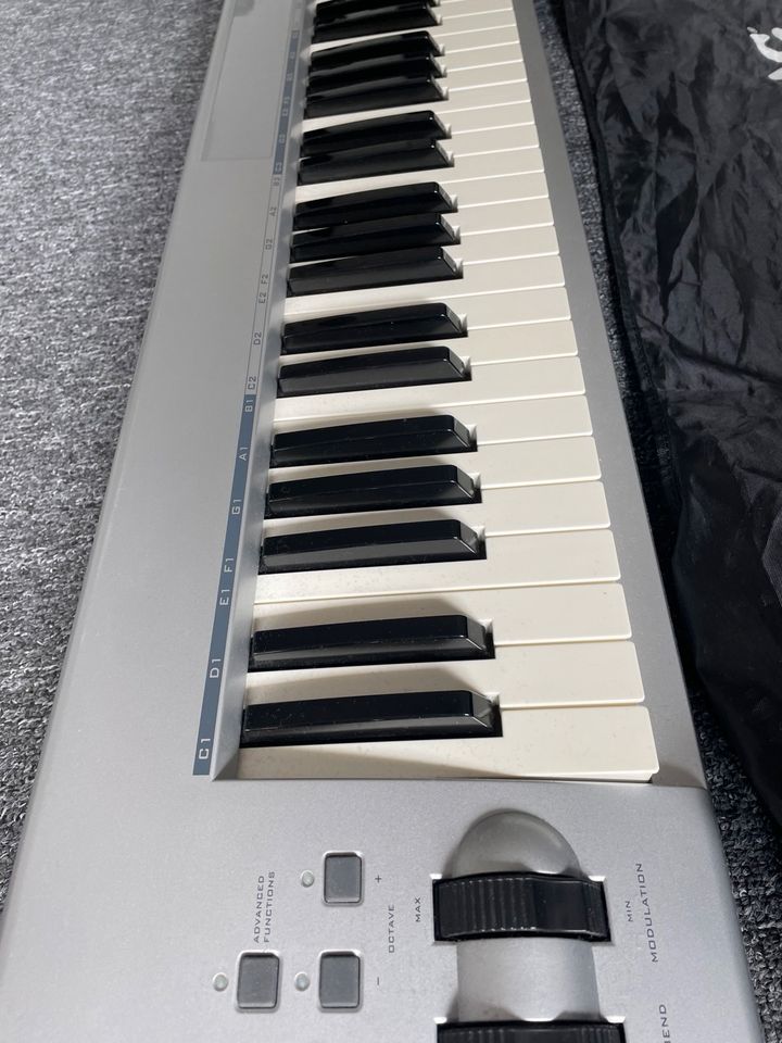 M Audio Keyboard/ Piano / Midi in München