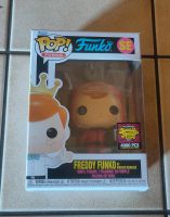 Funko Pop Freddy Funko Masked Manager Squid Game Box of Fun 2022 Sachsen-Anhalt - Oebisfelde-Weferlingen Vorschau