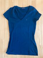 Tommy Hilfiger T Shirt Dunkelblau Gr. S Top Zustand Niedersachsen - Vechta Vorschau