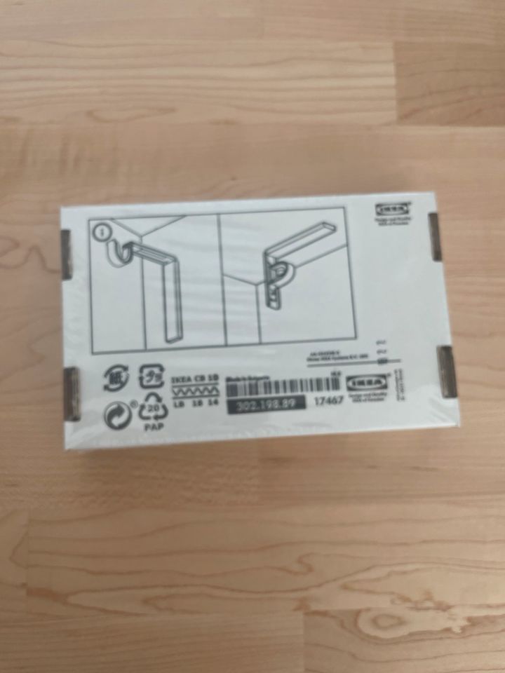 IKEA BETYDLIG Gardinenhalterung in München