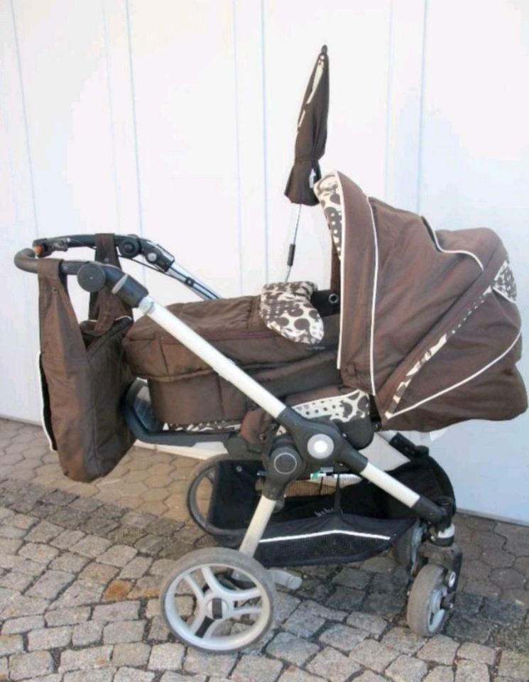 Teutonia Kinderwagen mit viel Ausstattung, neuwertig in Dingelstädt