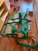 Fisher Price GEO Trax Eisenbahn und Flughafen Sets Kiste Hessen - Offenbach Vorschau