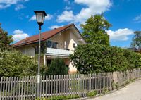 Zweifamilienhaus - zentral, sonnig und ruhig Wohnen am Waldesrand mit großem Garten- Bayern - Penzberg Vorschau