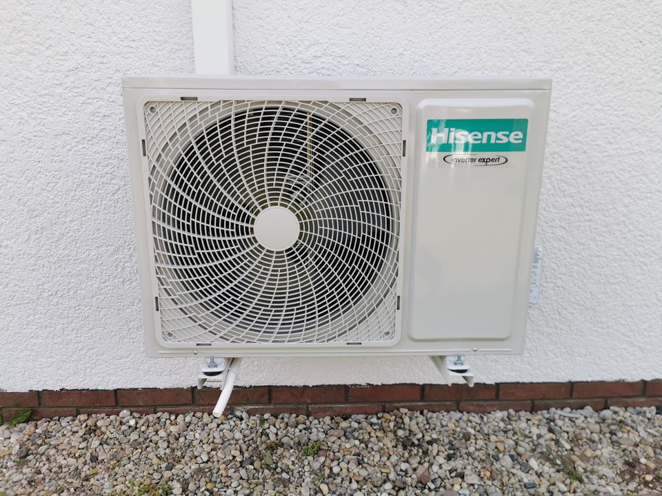 Klimaanlage mit Heizung WiFI INVERTER Hisense 3.5kW mit Montage in Stralsund