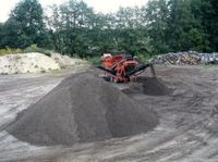 Oberboden Mutterboden humusreich gesiebt 0/15 mm mit Kompost Brandenburg - Groß Kienitz Vorschau