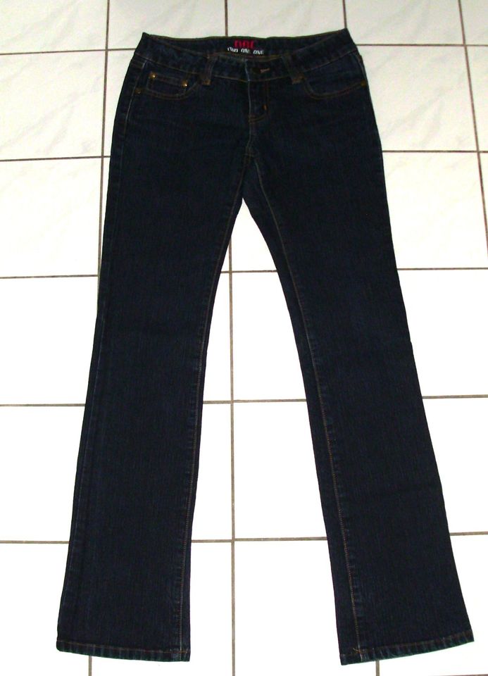 NEUw. Jeans Hose, dunkelblau, W 28, L 32, Gr. S – 36/38, Stretch in Wermsdorf