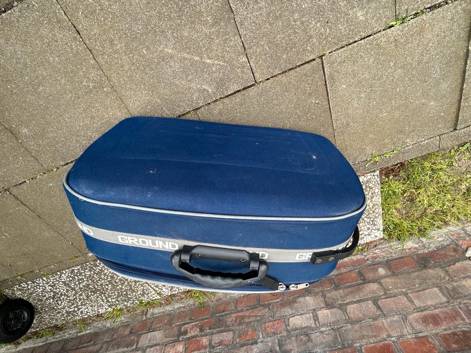 Reisekoffer mit Rucksack Stabiler Guten Gebrauchten Zustand in Moers