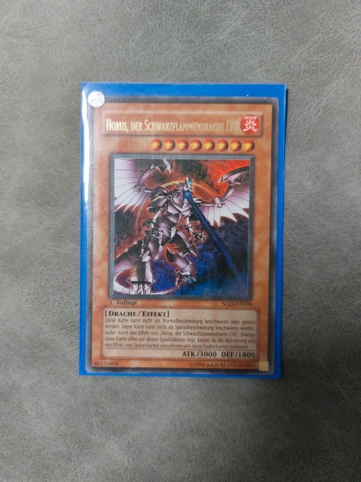 Yugioh Horus Schwarzflammendrache LV8 Ultimate Rare 1. Auflage in