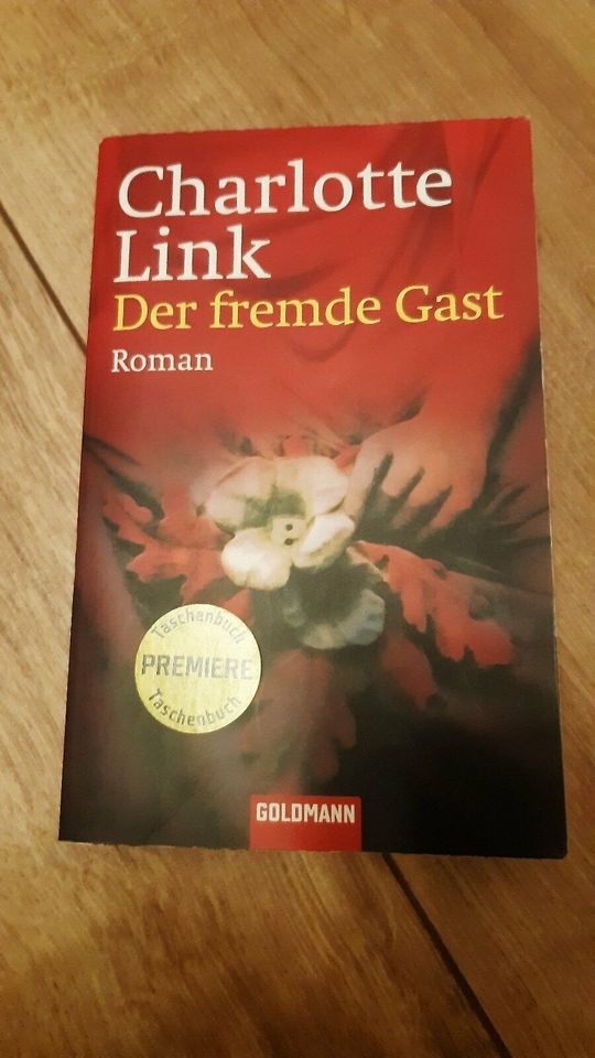 BUCH / ROMAN: Charlotte Link : Der fremde Gast in Venningen