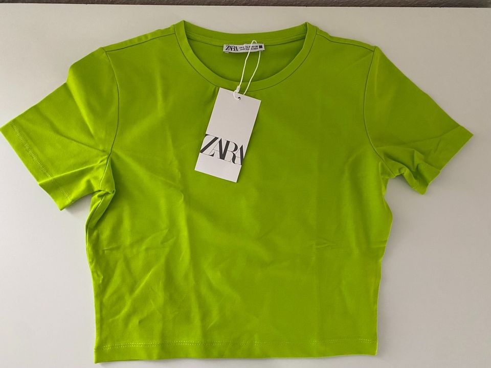 Zara Basic Shirt in Laupheim