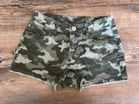 camouflage Denim Shorts Mädchen Größe: 152, olive bedruckt Dresden - Gompitz Vorschau