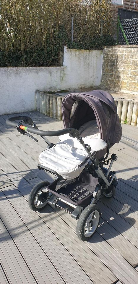 Teutonia Kinderwagen in Aichtal