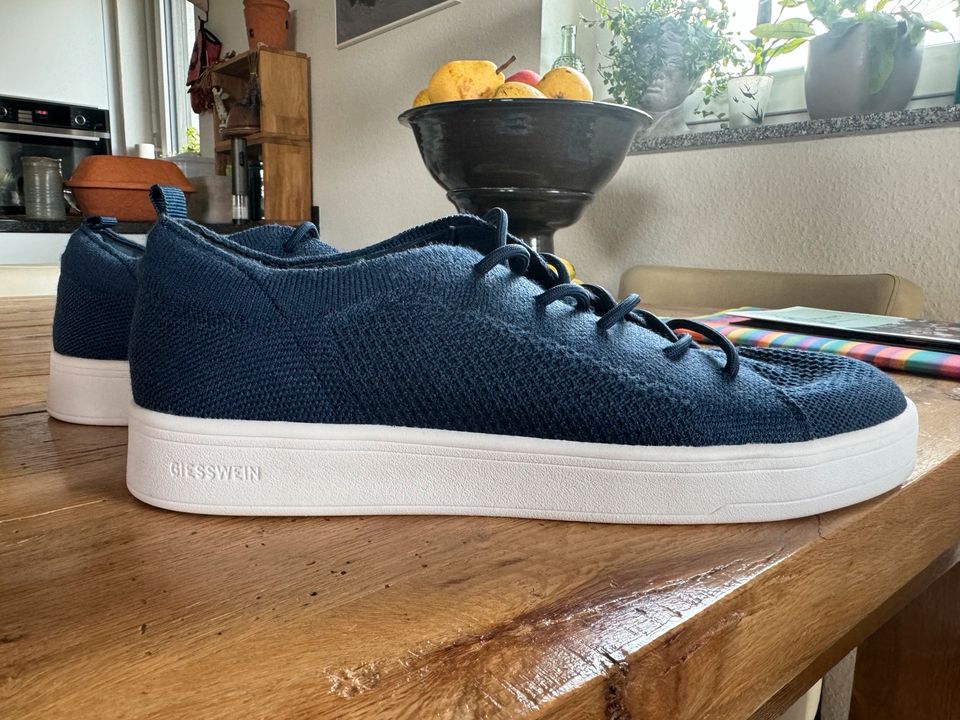 Schuhe Größe 44 Giesswein Wolle blau Neu in Grenzach-Wyhlen