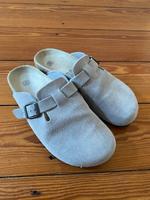 Clogs Hausschuhe Pantoletten grau Wildleder Lidl Hamburg-Nord - Hamburg Winterhude Vorschau