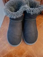 UGG Damen 37 grau Nordrhein-Westfalen - Mettmann Vorschau