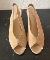 Gabor Pumps Peeptoes Stilettos Gr. 39,5 6,5 beige Echtleder Bayern - Augsburg Vorschau
