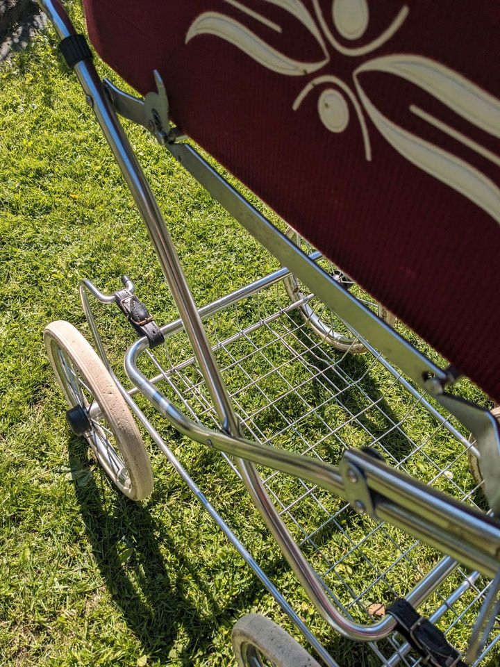 Original zekiwa Kinderwagen in Halle