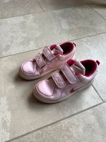 Nike Turnschuhe Gr. 31 rosa Klett Berlin - Reinickendorf Vorschau