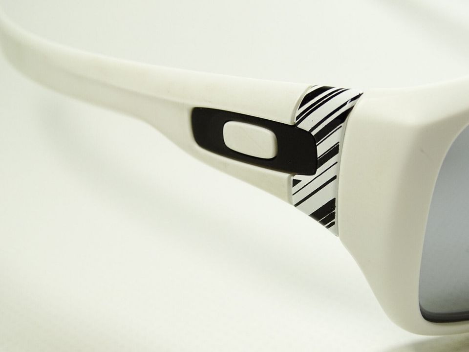 Oakley Dispatch White Polarized Sonnenbrille Holbrook Big Taco XX in Hamburg