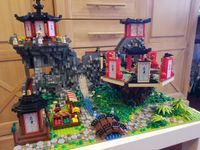 Riesiges Lego Ninjago MOC - Bergwelt Trainingscamp Tempel UCS Bayern - Maroldsweisach Vorschau
