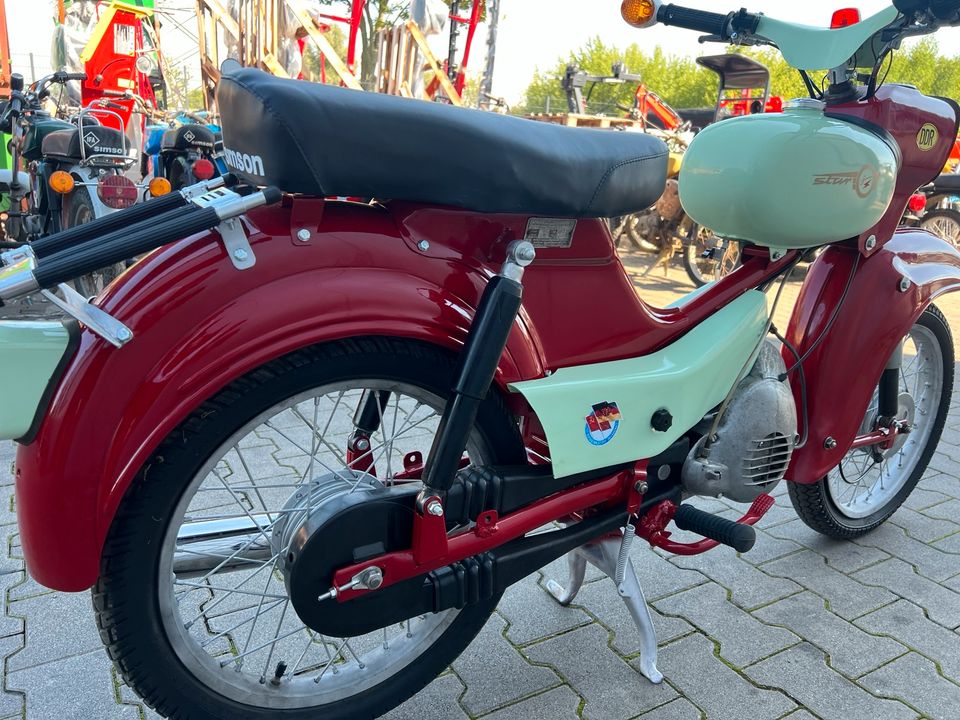 Simson Star SR4-2/1 SR4 RESTAURIERT 1974 Moped Mofa Roller E74 in Osterweddingen