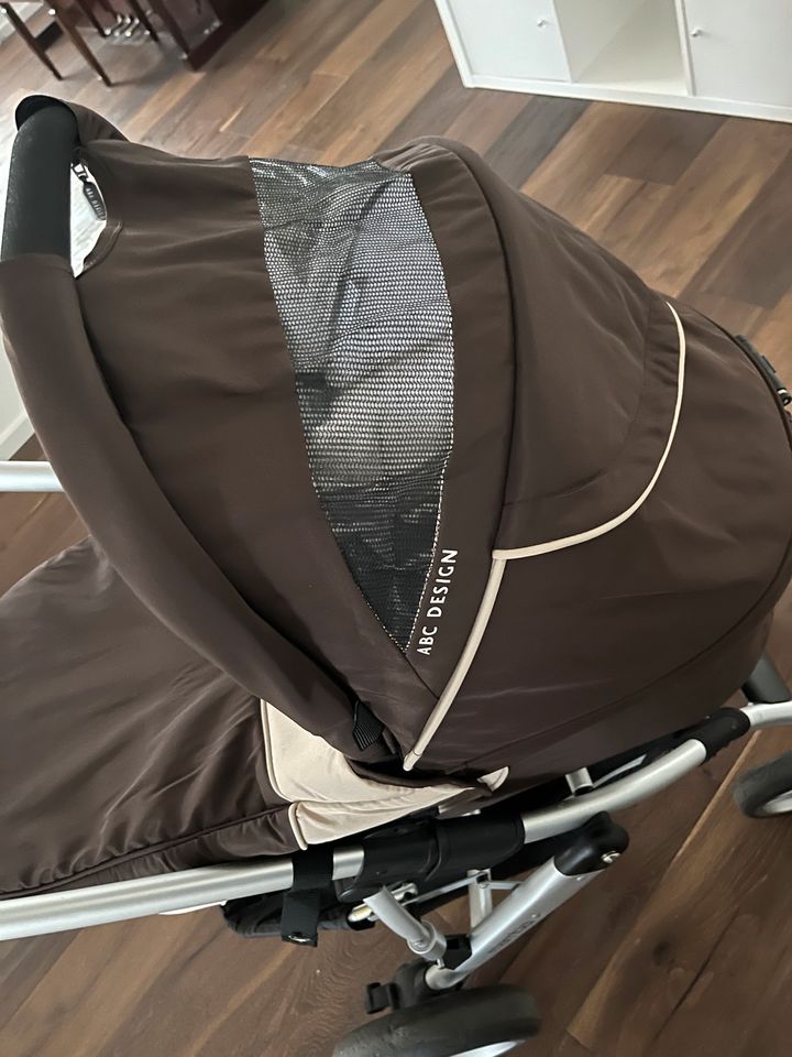 Knderwagen von ABC Design mit Babywanne+Sitz+Zubehör in Leverkusen