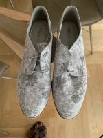 Tamaris Halbschuhe, grau-weiß-silber, Gr41 inkl VERSAND‼️ Berlin - Treptow Vorschau