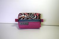 Handmade kleine Boxy Bag Täschchen Tampontasche Unikat TK06 Hessen - Borken Vorschau