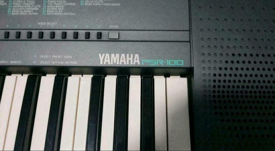 Keyboard Yamaha PSR 100 in Heidelberg