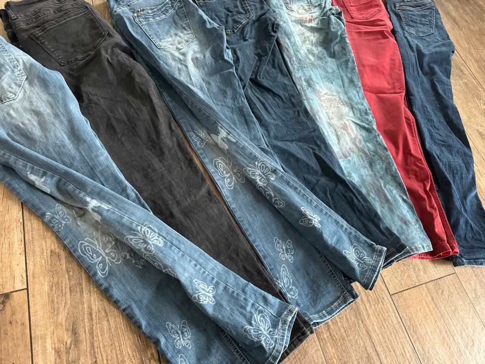 Buena Vista Jeans Hose Malibu Gr. S Schmetterlinge in Mülheim (Ruhr)