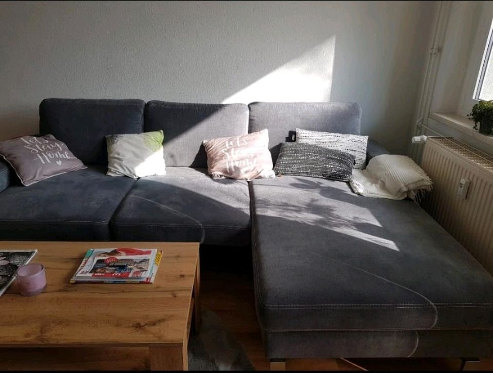 Couch Sofa Gästebett in Hoyerswerda