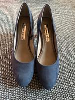 Tamaris Pumps Gr 41 blau Niedersachsen - Einbeck Vorschau