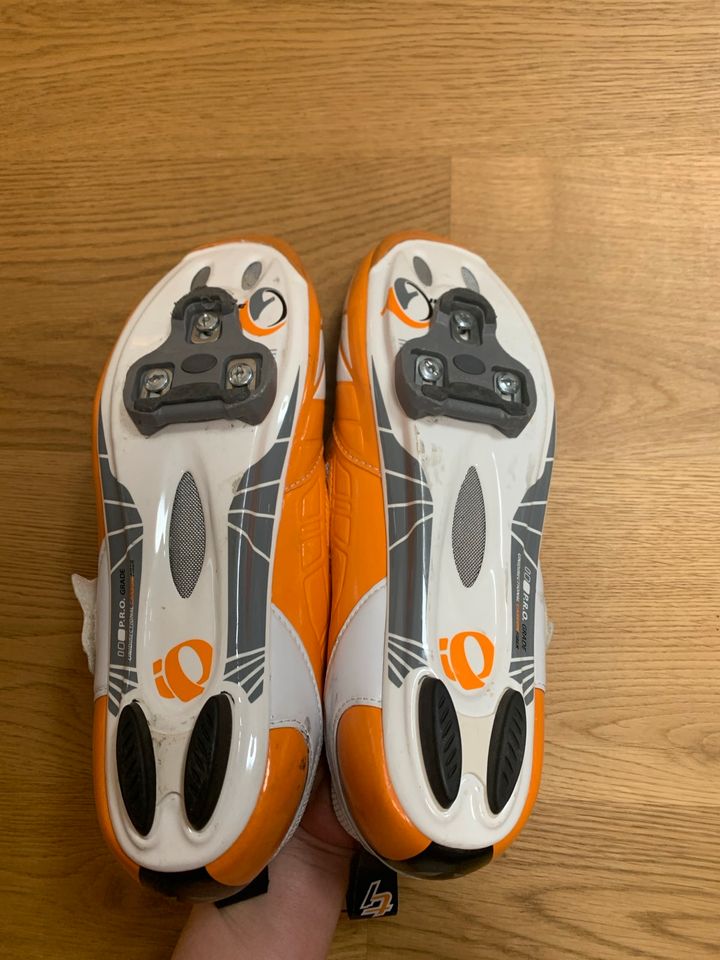 Pearl iZUMi, TRY FLY IV, Triathlonradschuh Gr. 47 mit Carbonsohle in Parsberg