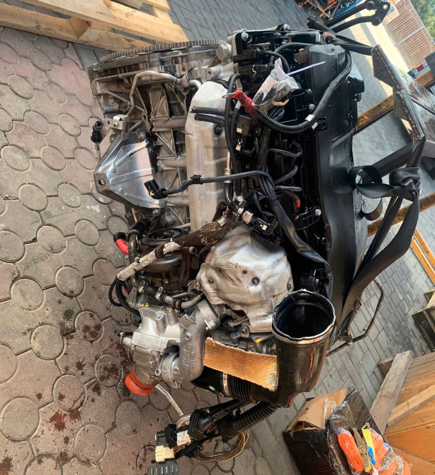 BMW 3.0 F10 X5 X6 N57D30B Motor Triebwerk Engine in Dorsten