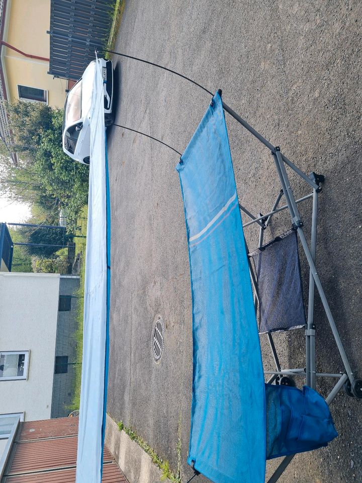 Berger camping faltliege mit Sonnensegel in Unkel